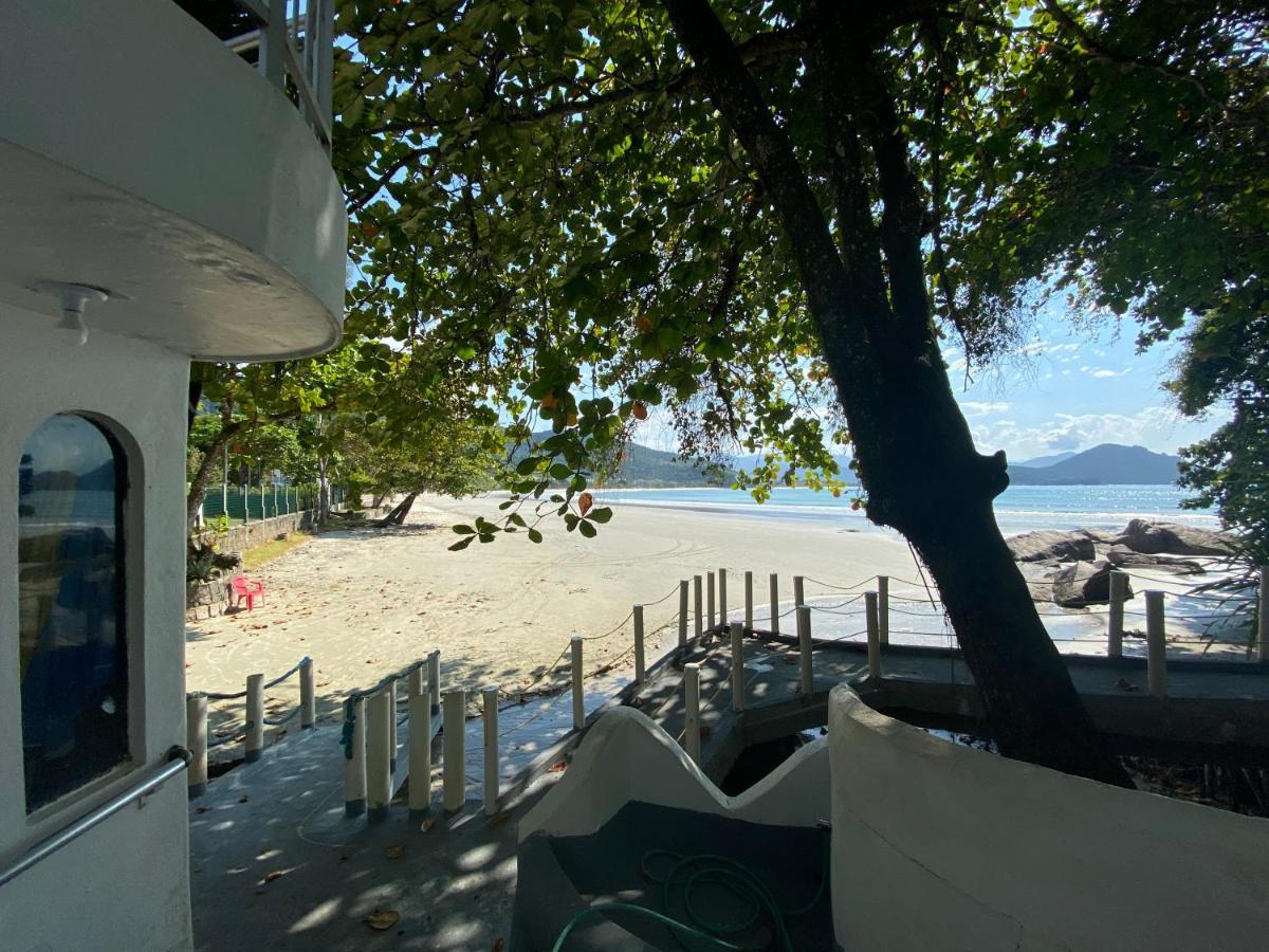 Apartamento Ubatuba Vista Para O Mar E Pe Na Areia - Praia Das Toninhas Exterior photo